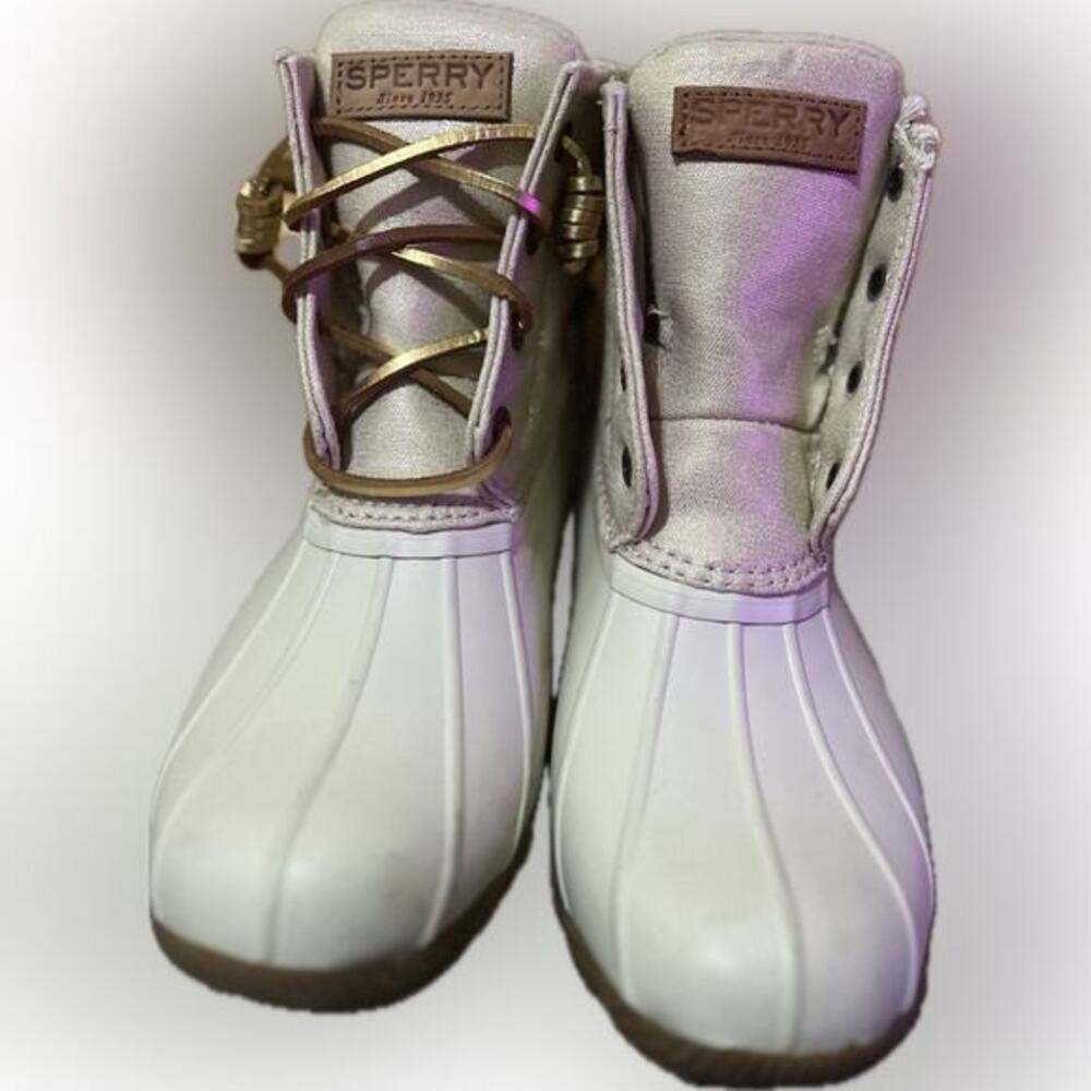 Sperry White Boots with Brown Soles